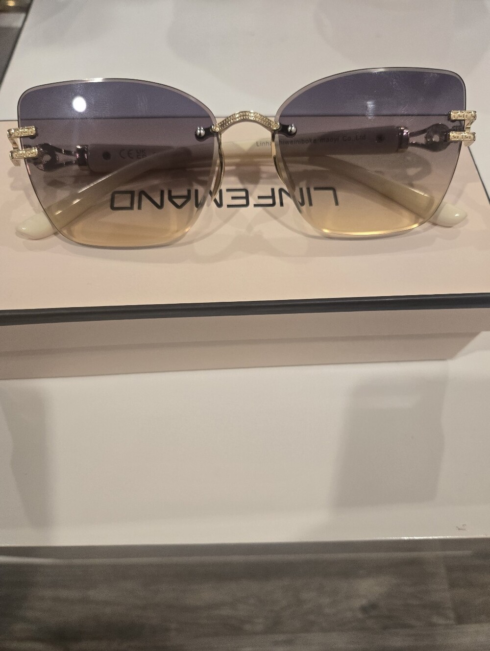 Women's Gradient Purple-Brown Cat-Eye Sunglasses - Lunafemando